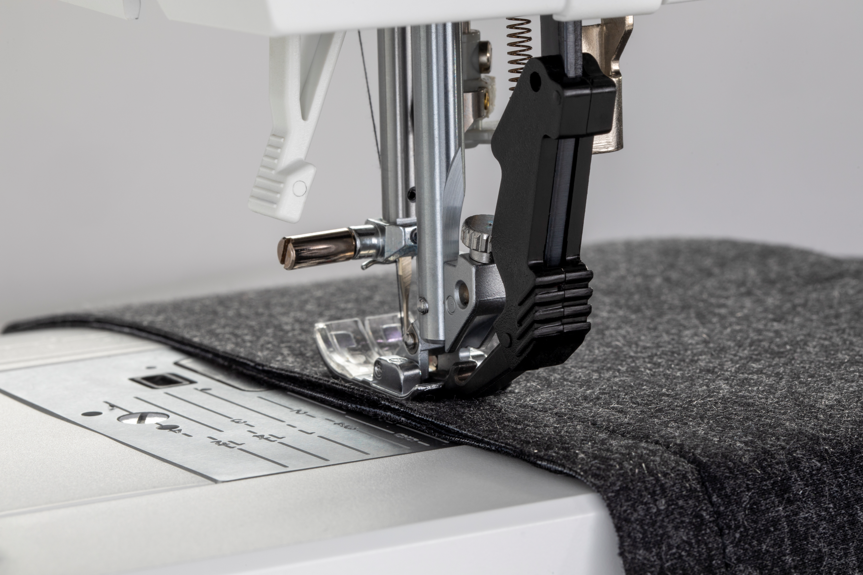 PFAFF ambition 610 Sewing Machine