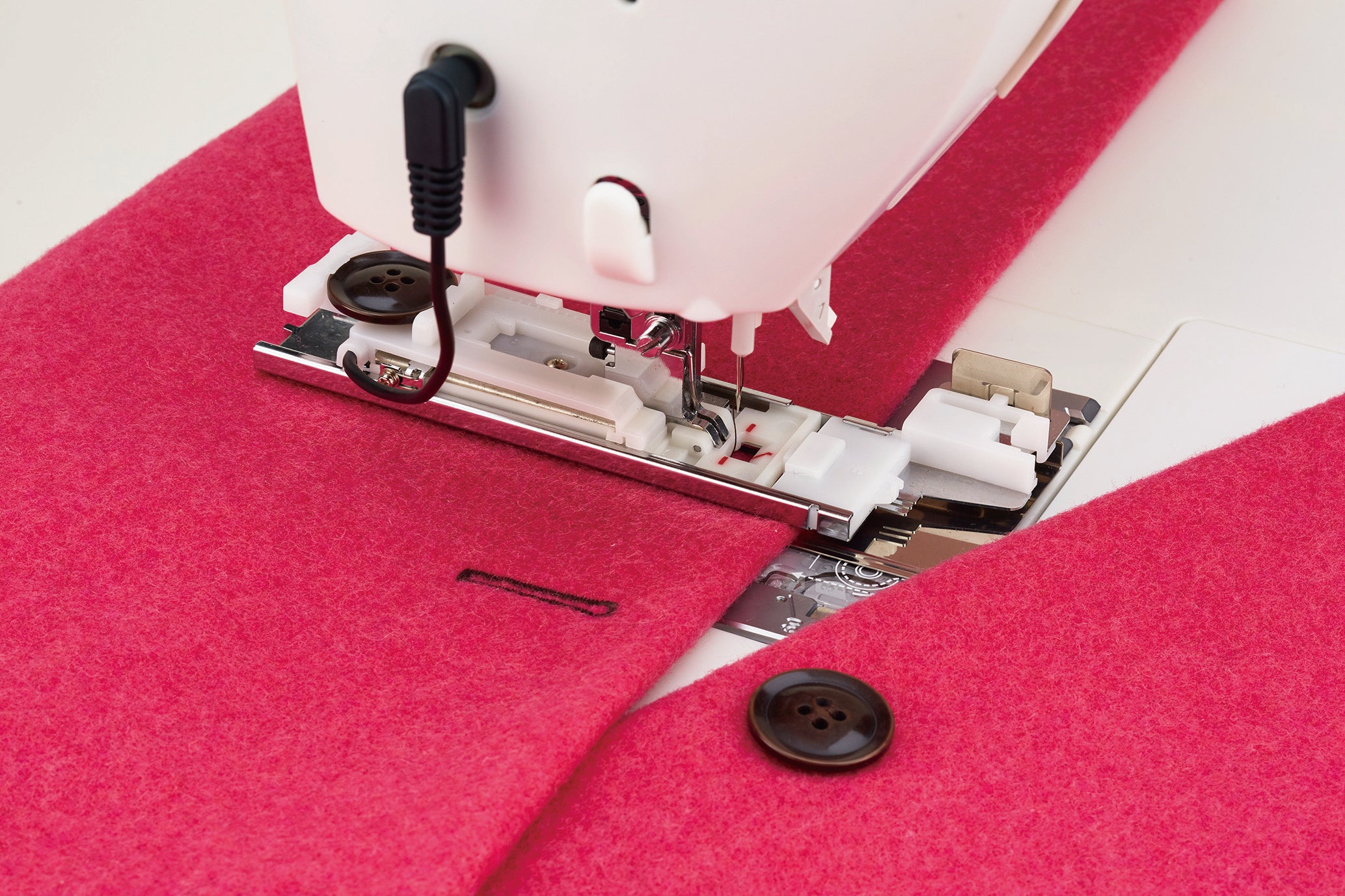 JUKI Sayaka DX-3000QVP Sewing and Quilting Machine