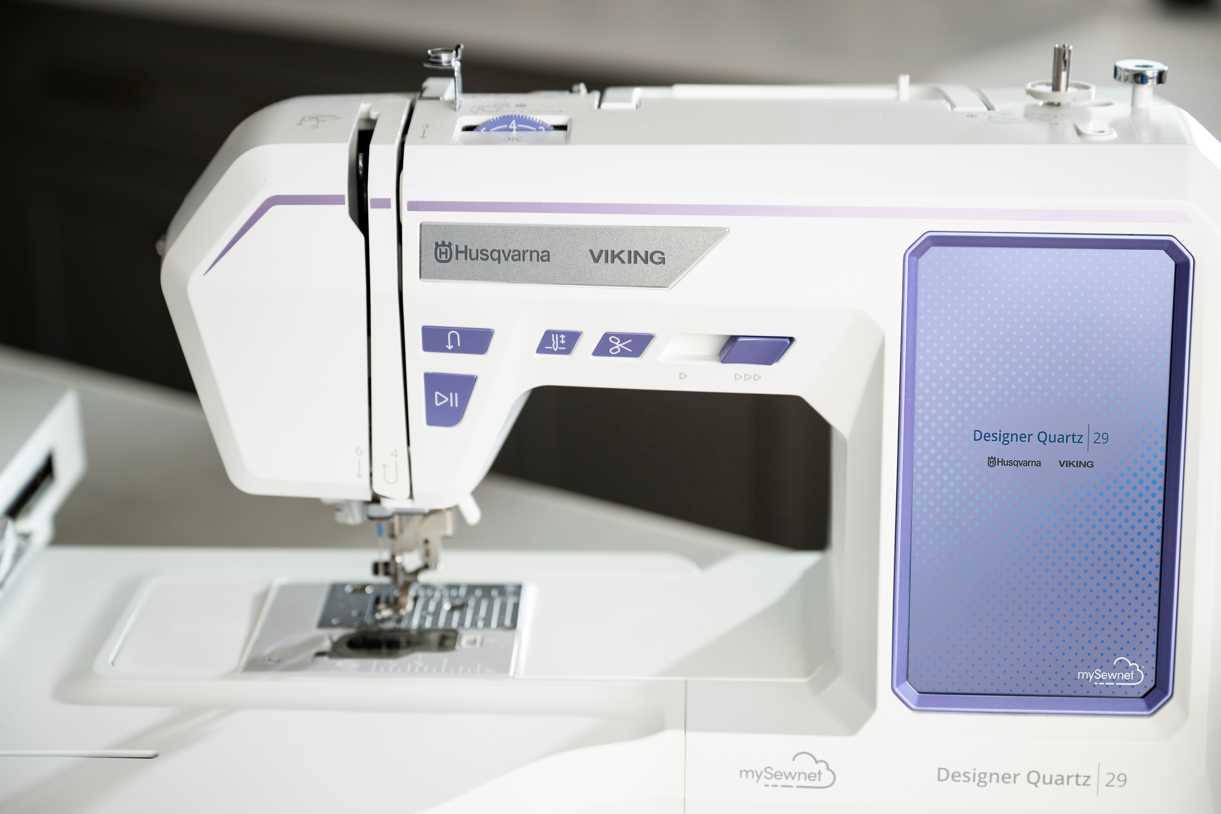 Husqvarna Viking Designer Quartz 29 Sewing and Embroidery Machine 6.7x3.9